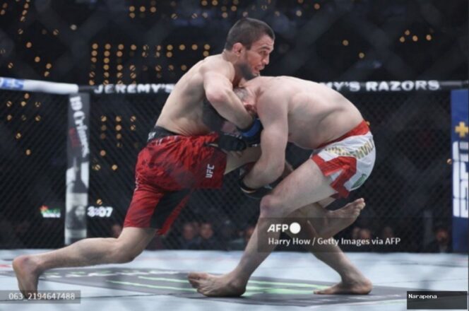 
					UFC 321 – Khabib Angkat Topi, Umar Nurmagomedov Diadang Rintangan Berat