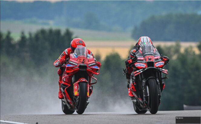 
					Bezzecchi & Bagnaia: Duo Italia Paling Ngeyel Lawan Marquez?
