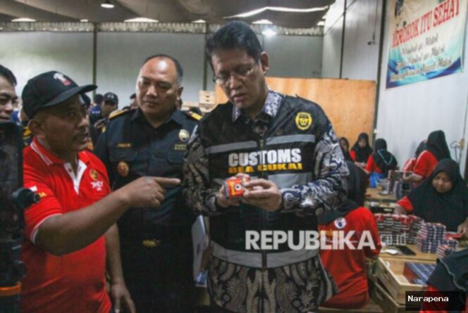 
					Kemenkeu Gencarkan Pemeriksaan Jalur Hijau, Targetkan Peredaran Rokok Ilegal Turun
