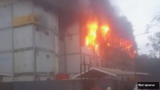 
					Kebakaran IKN: 700 Pekerja Mengungsi, Hunian Ludes Terbakar!