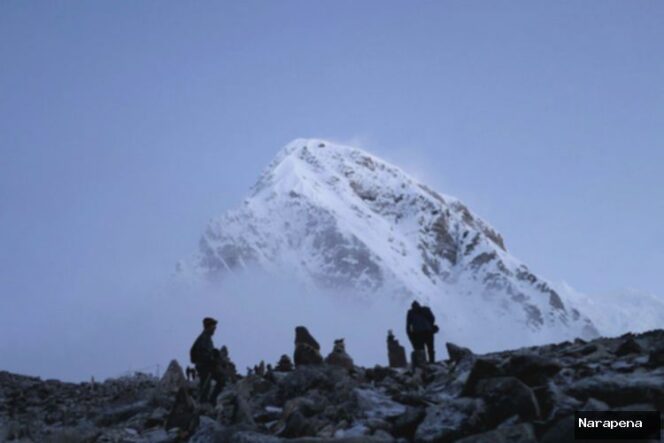 
					1.000 Pendaki Terjebak di Gunung Everest, Warga Desa Sampai Dikerahkan untuk Penyelamatan